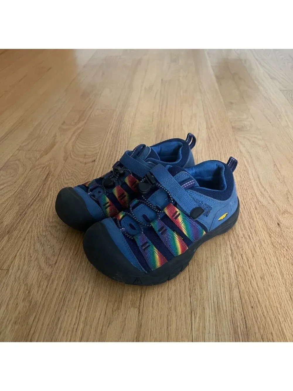 Keen Newport H2Sho Water Hiking Shoes Blue Rainbow Big Kid's Size 4